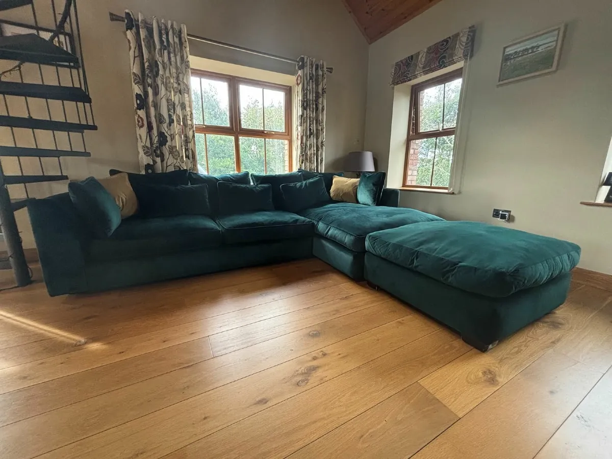 Corner sofa and stool - Image 3