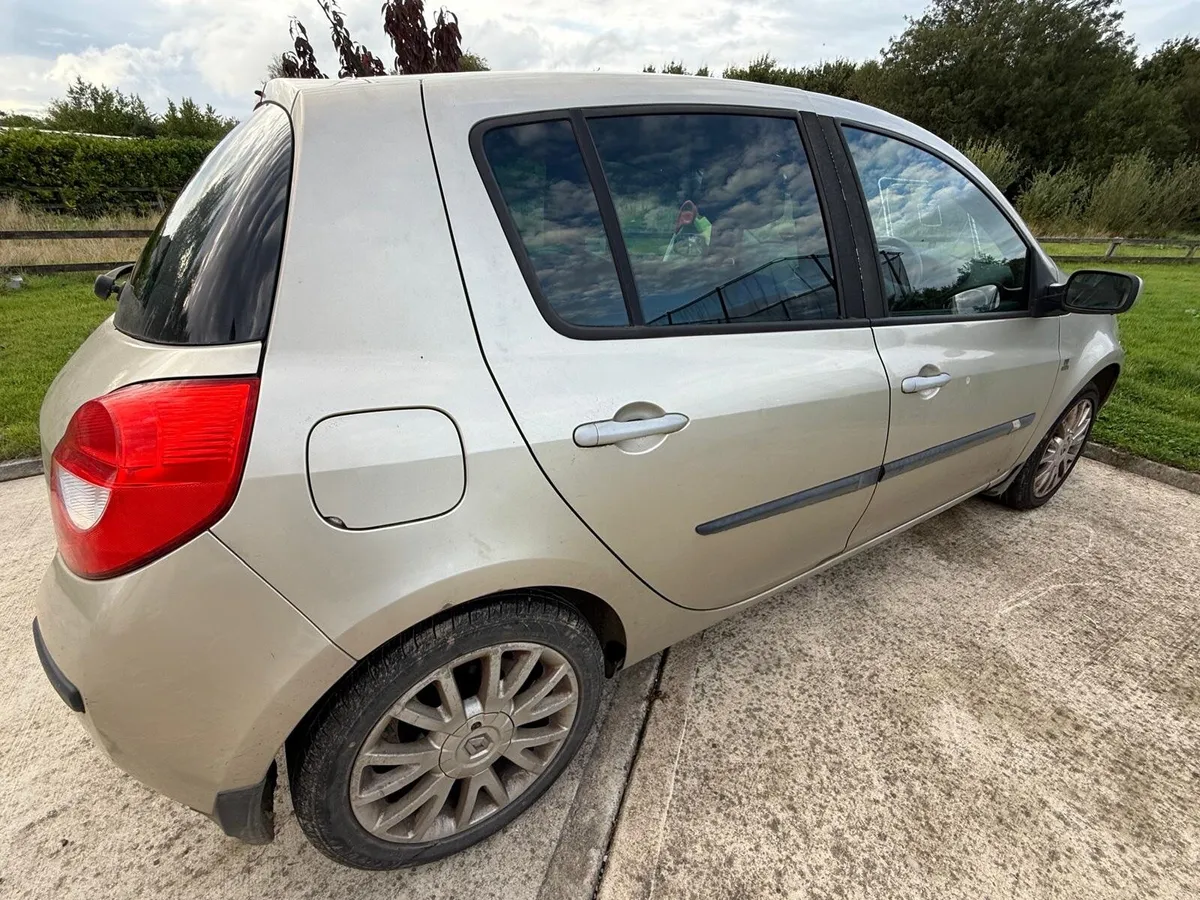 Renault Clio 2007 - Image 2