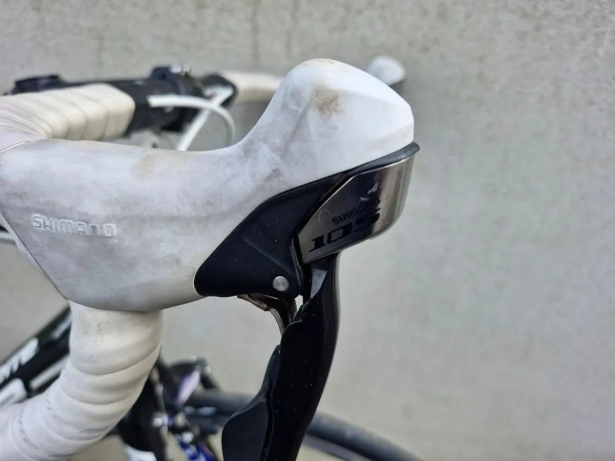 Lapierre road bike - Image 3