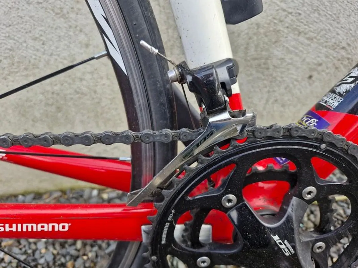 Lapierre road bike - Image 4