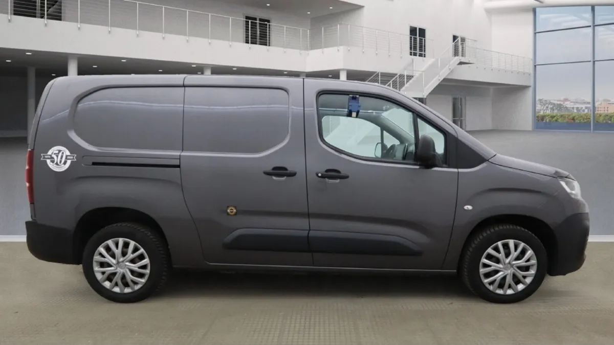 Citroen Berlingo Enterprise XL - Image 2
