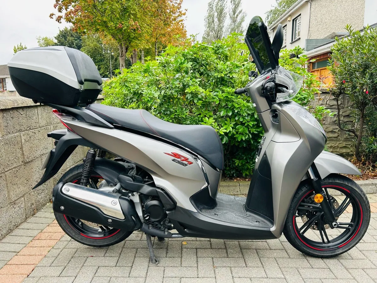 Honda SH300i - Irish bike - Image 2