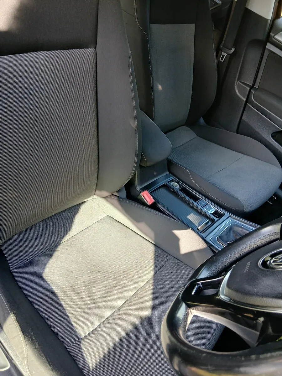 Volkswagen Golf 2014 - Image 4