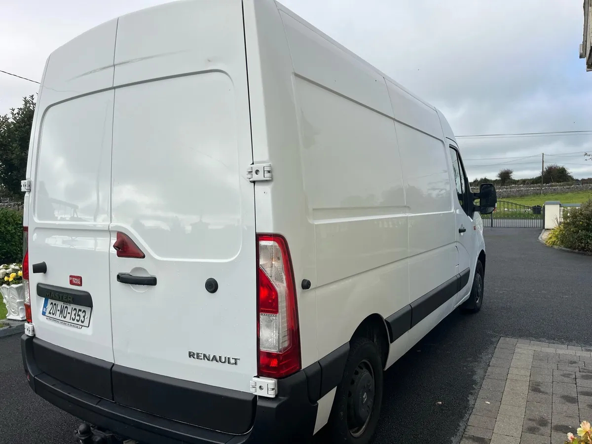 Renault Master - Image 4