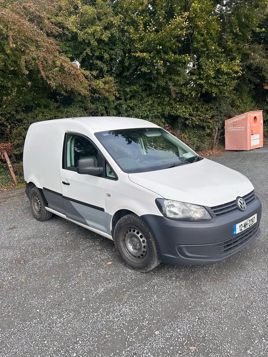 Caddy 2012 - Image 1