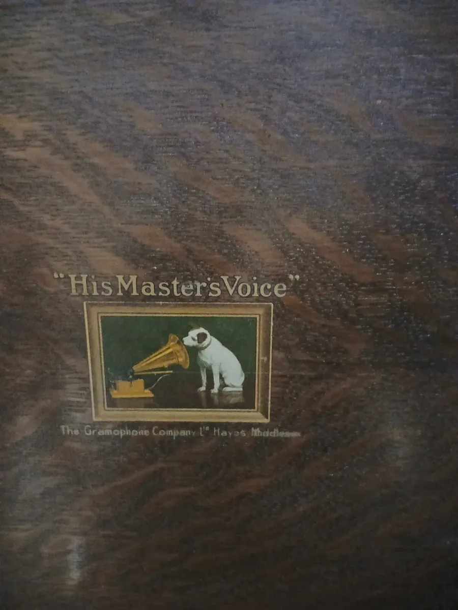 Gramophone - Image 3