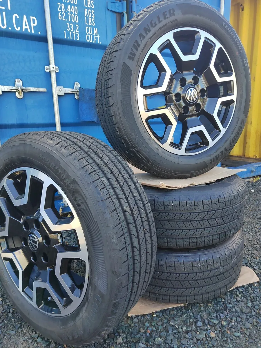 20'' GENUINE VW AMAROK   ALLOY WHEELS - Image 1