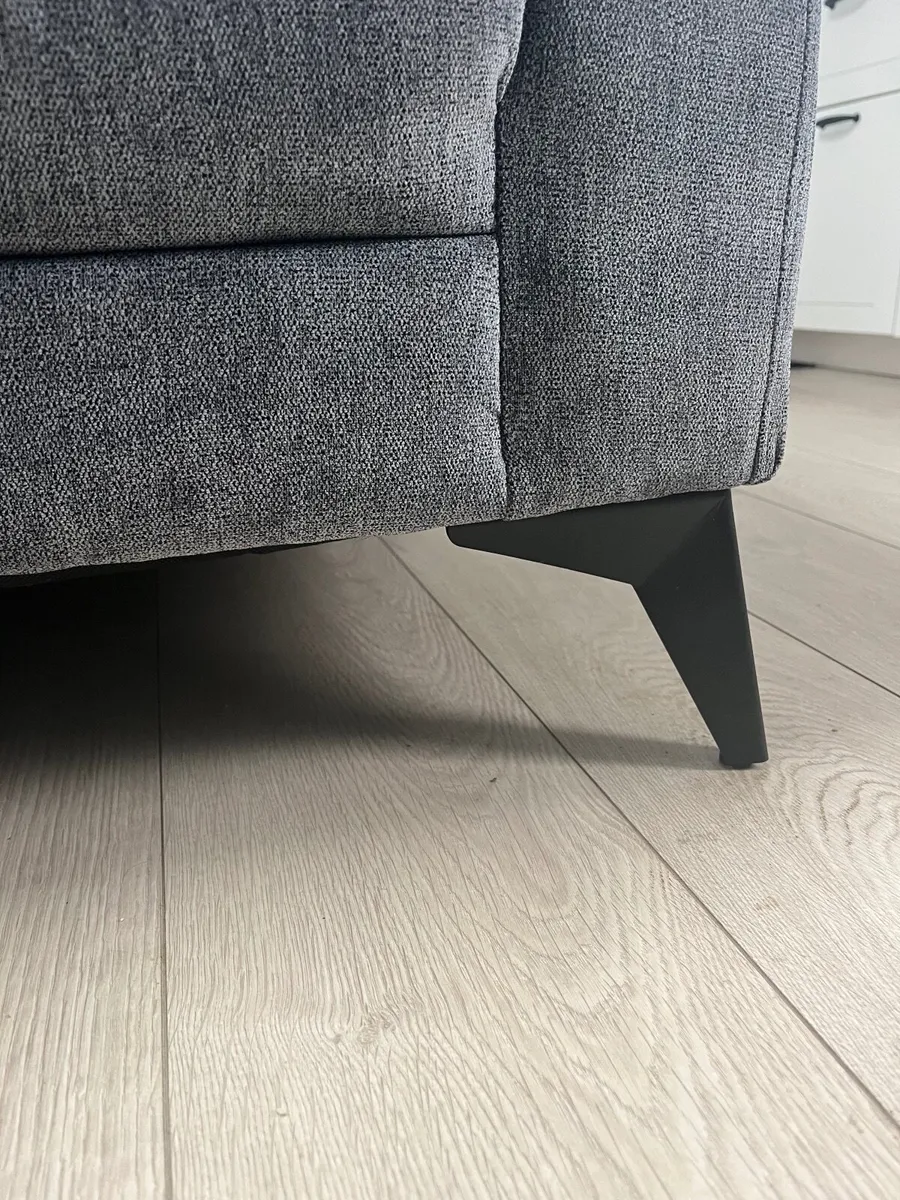 2 seater sofa - Image 2