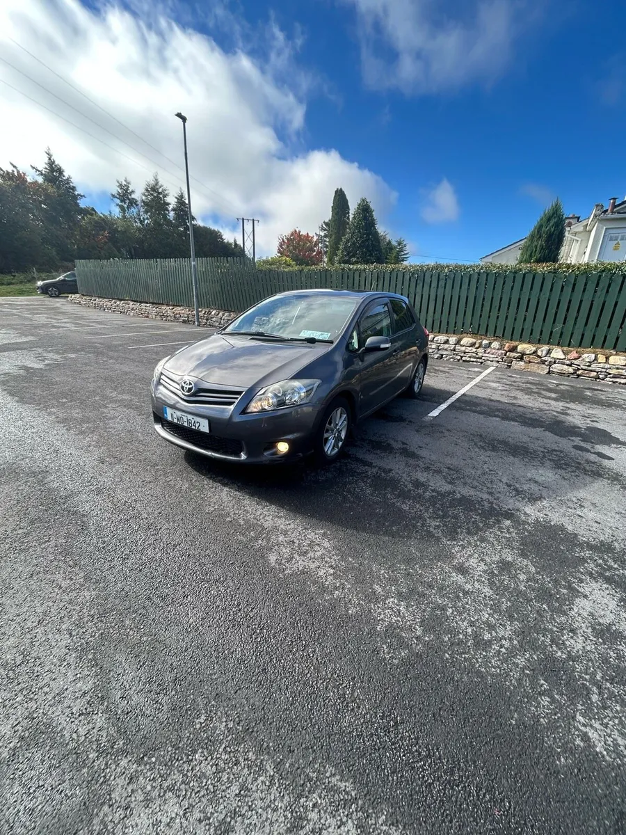 Toyota Auris - Image 1