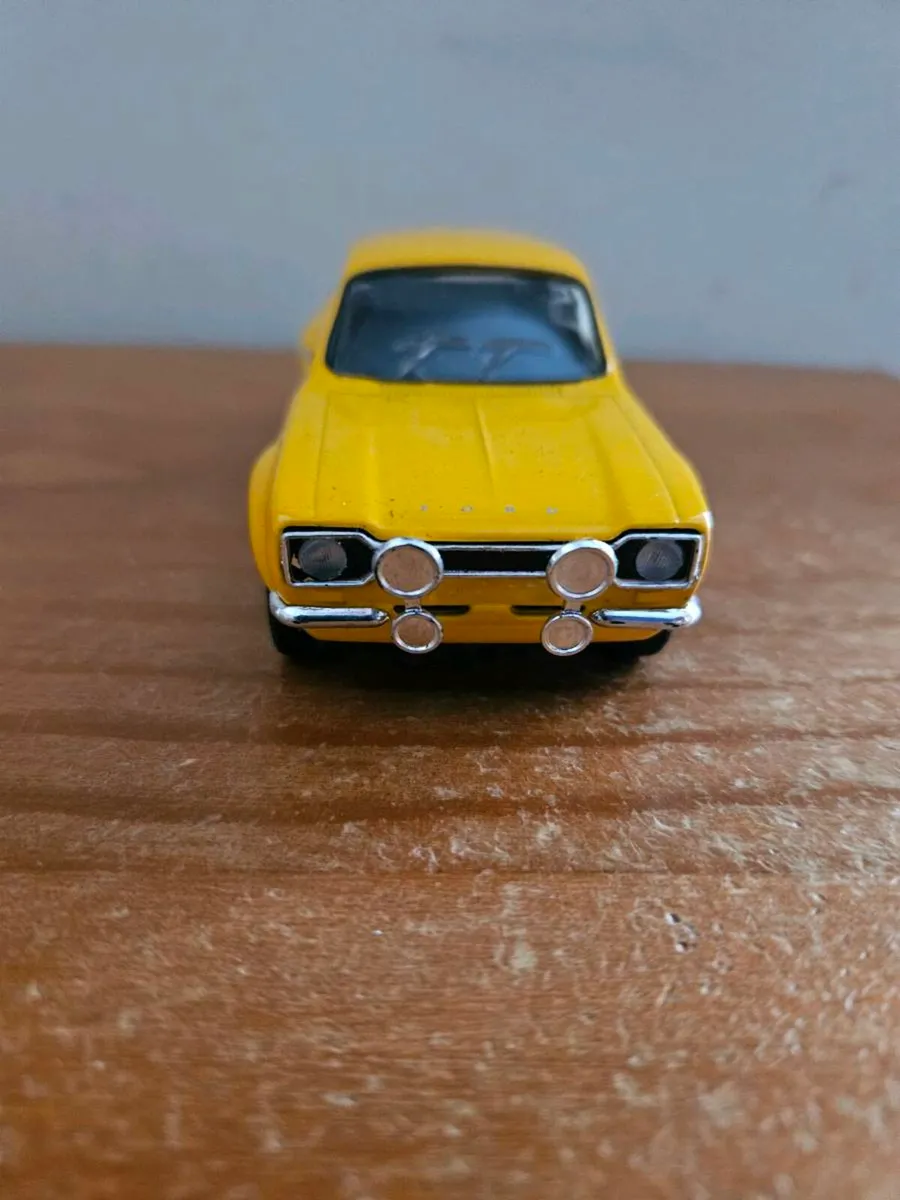 Corgi Saico Ford Escort MKI - Image 3