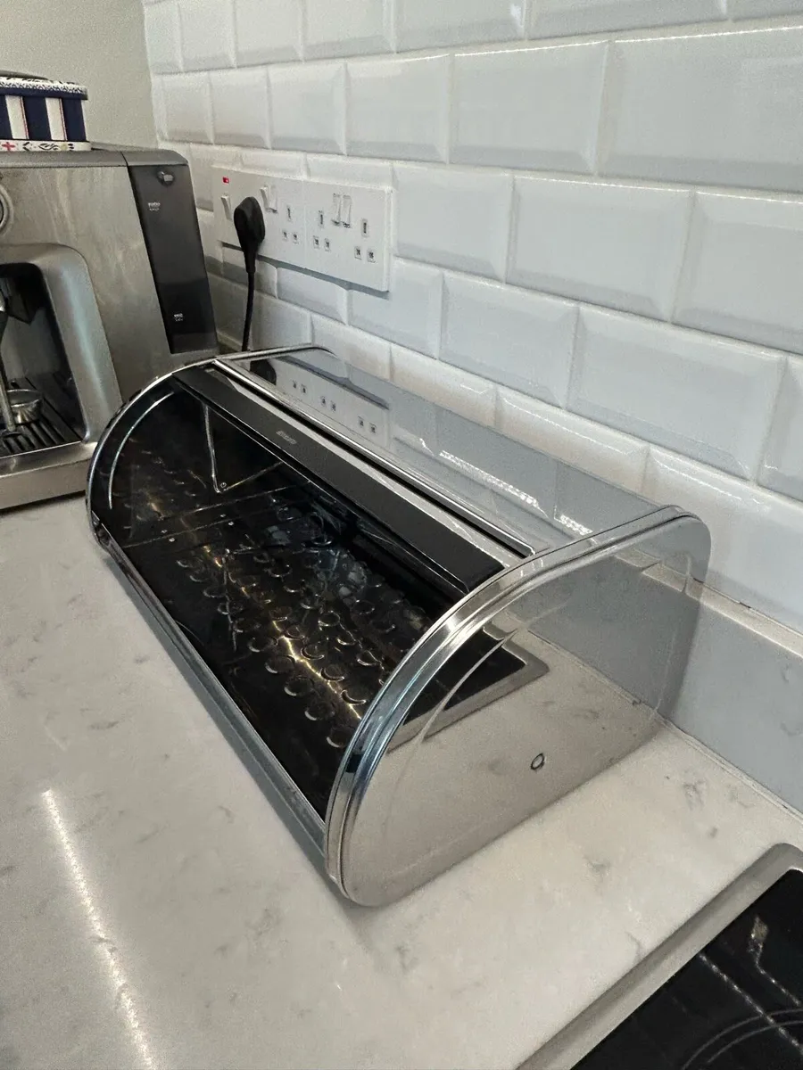 Brabantia Roll Top Bread Bin - Brilliant Steel - Image 3
