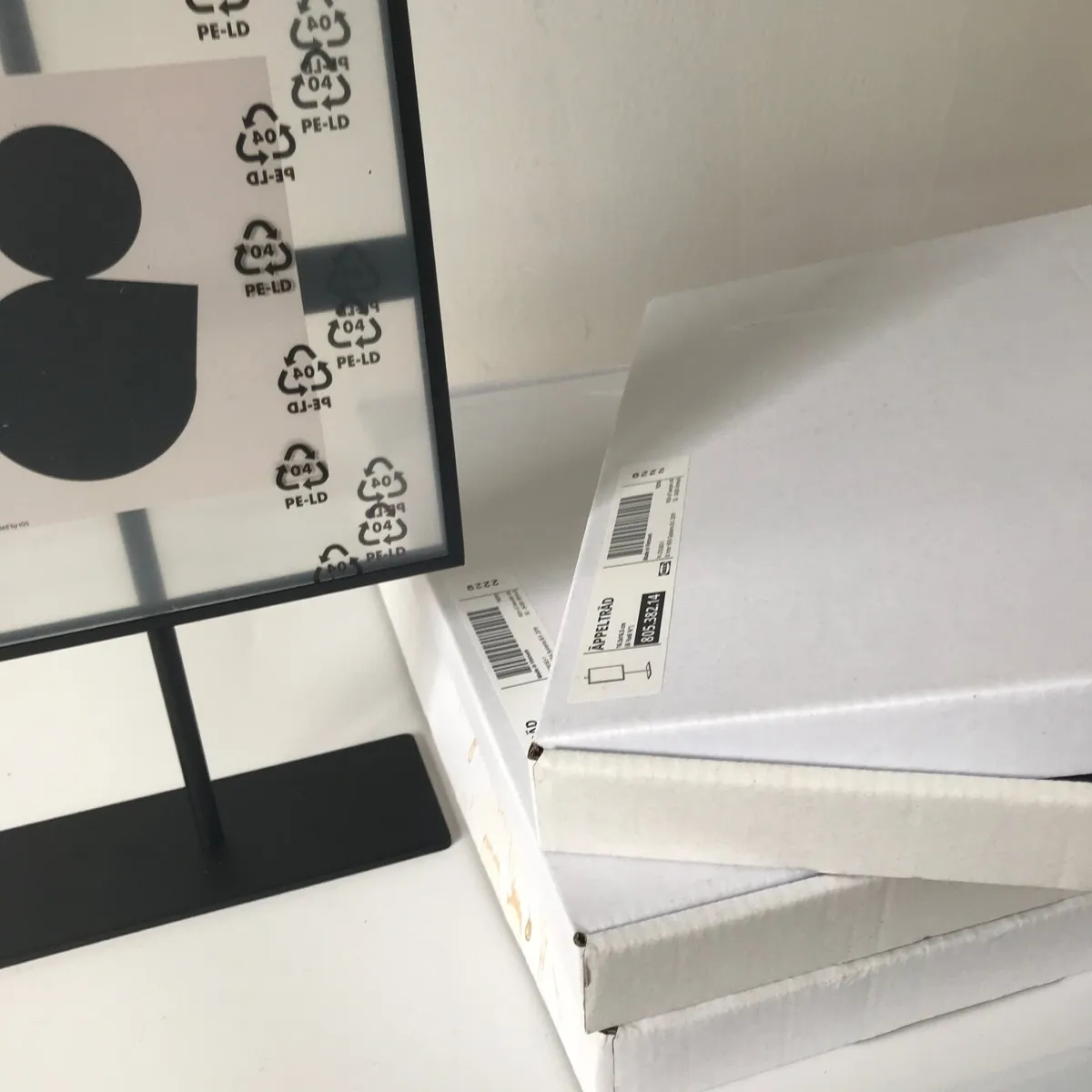 3 Picture Frames - Image 4
