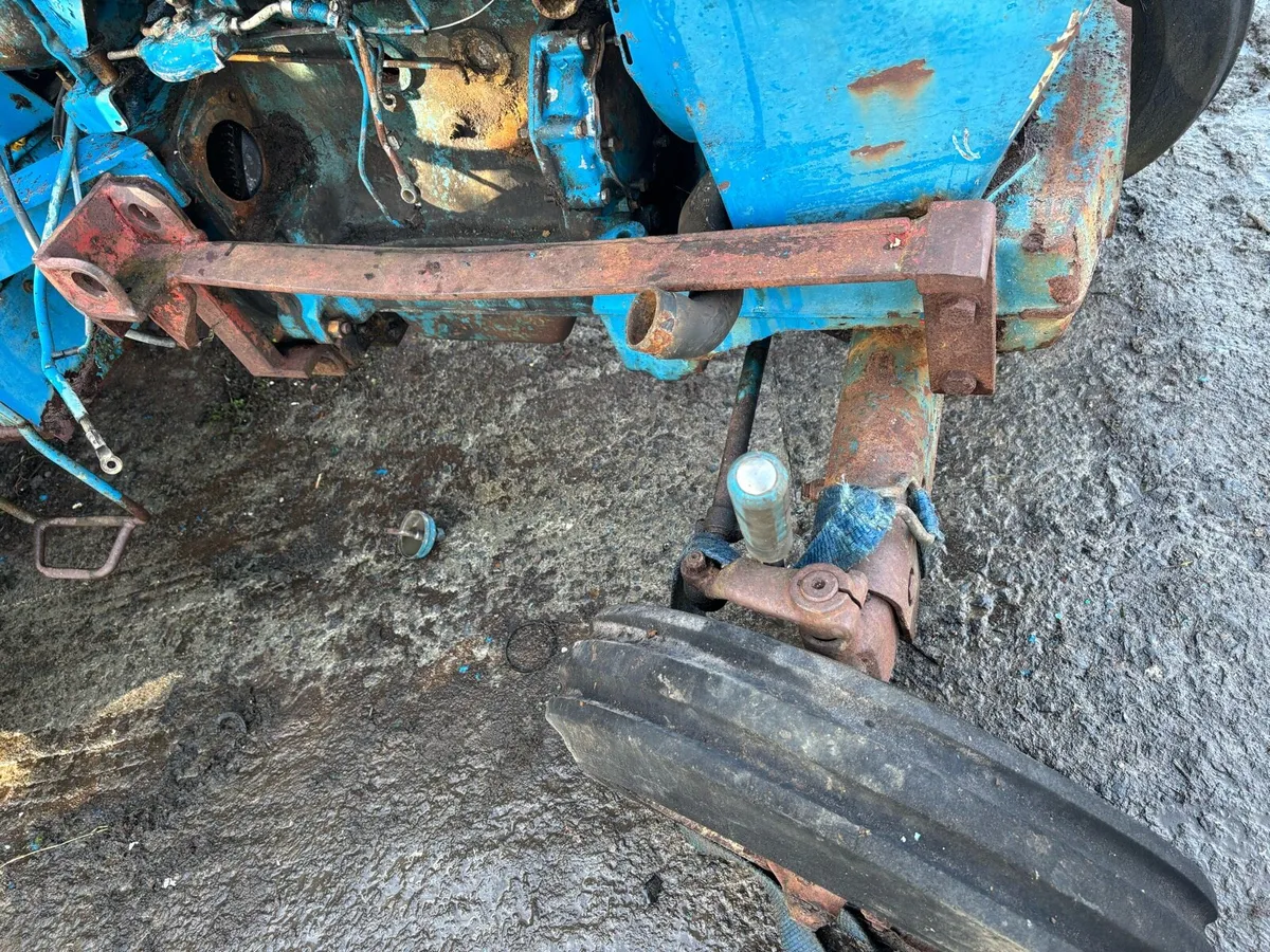 Ford 4000 &4600 quicke loader brackets - Image 1