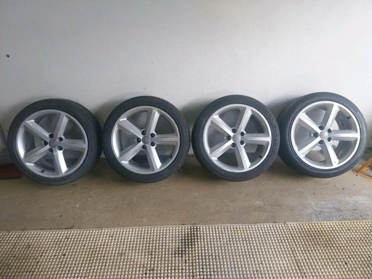 4 18in Audi alloys - Image 1