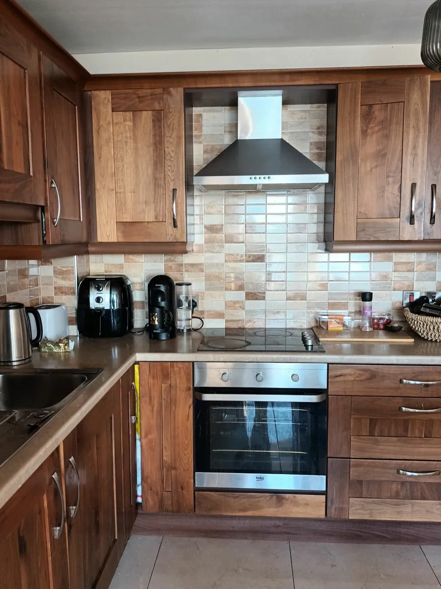 Kitchen - Image 3