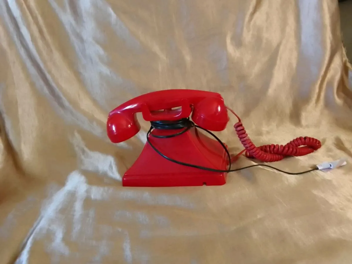 Red phone with tray - Image 3