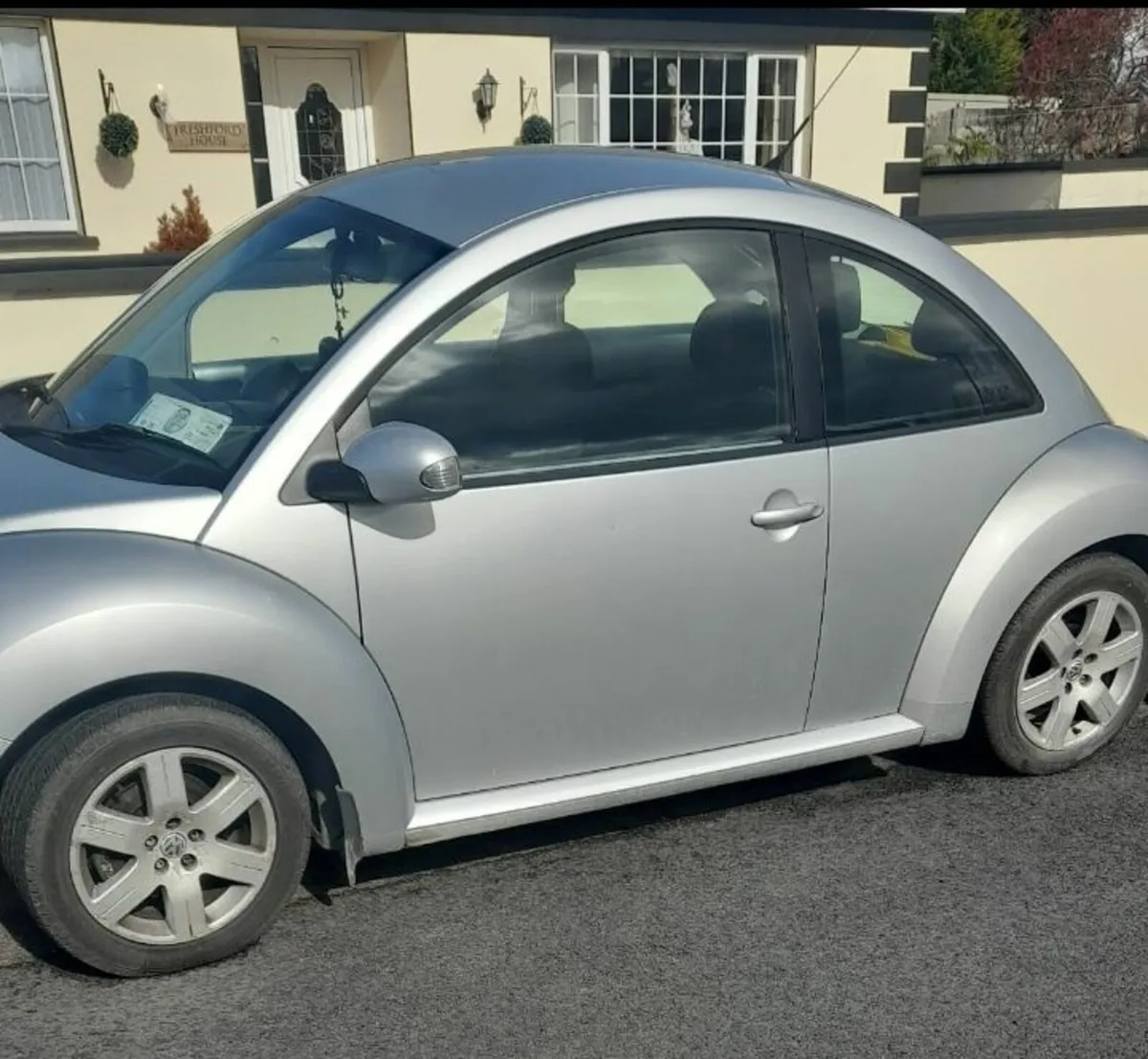 VW Beetle - Image 3