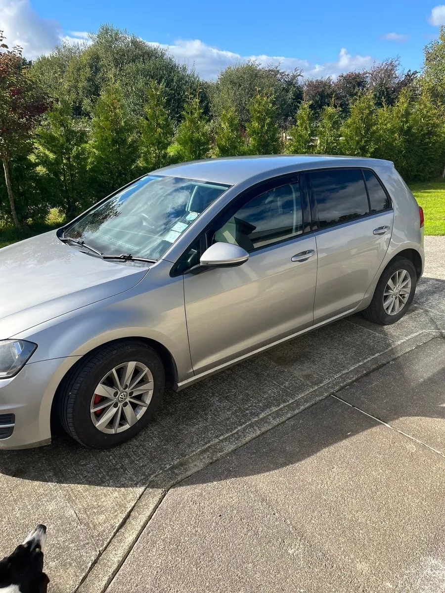 Volkswagen Golf 2013 - Image 1
