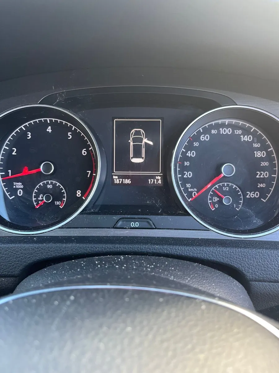 Volkswagen Golf 2013 - Image 2