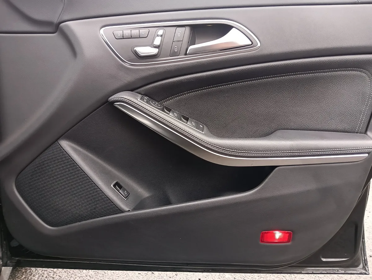 💥2016 Mercedes CLA 180 Shooting brake Automatic💥 - Image 4