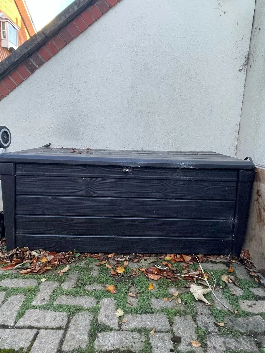 Garden storage box - Image 1