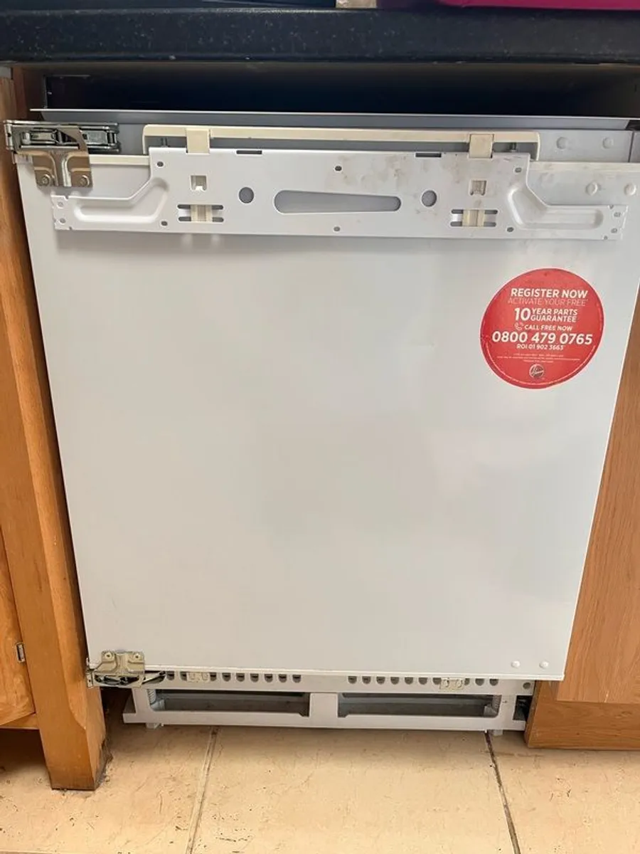 Under counter Hoover integrated freezer - Image 1