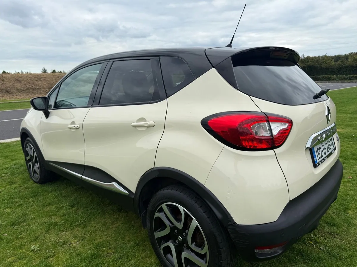1.0 PETROL LOW MILEAGE HIGH SPEC - Image 4