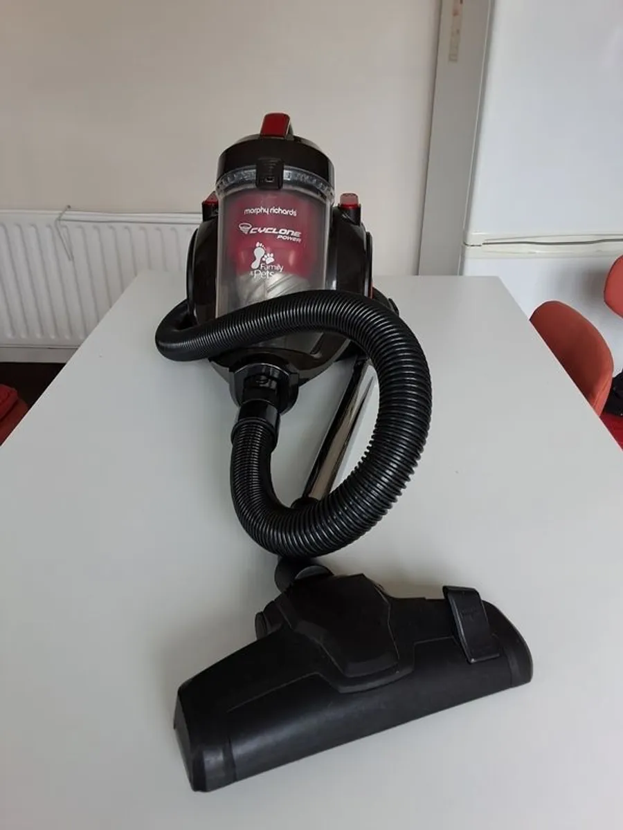 vacum cleaner Morphy Richards - Image 1
