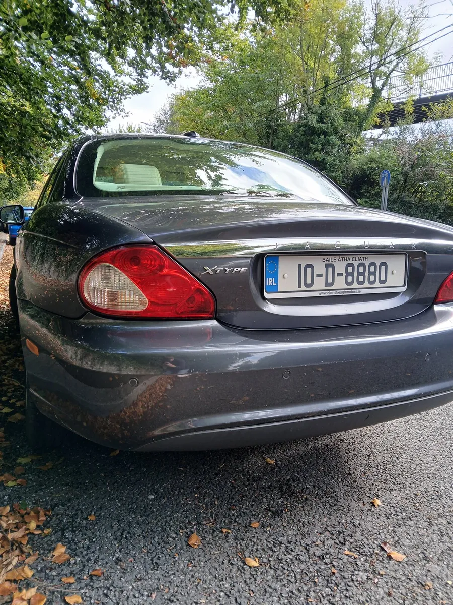 Jaguar X-Type Luxury 2.0 - Image 4