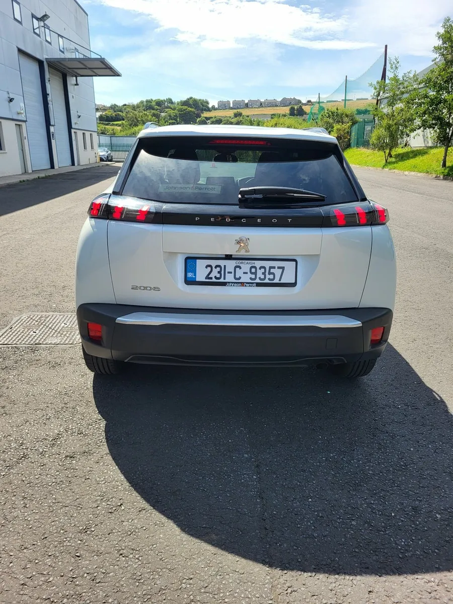 Peugeot 2008 2023 - Image 2