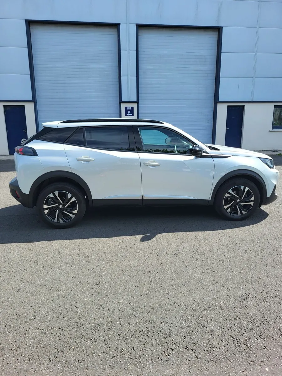 Peugeot 2008 2023 - Image 4