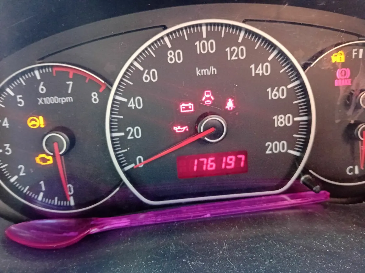 Suzuki SX4 2008 - Image 2