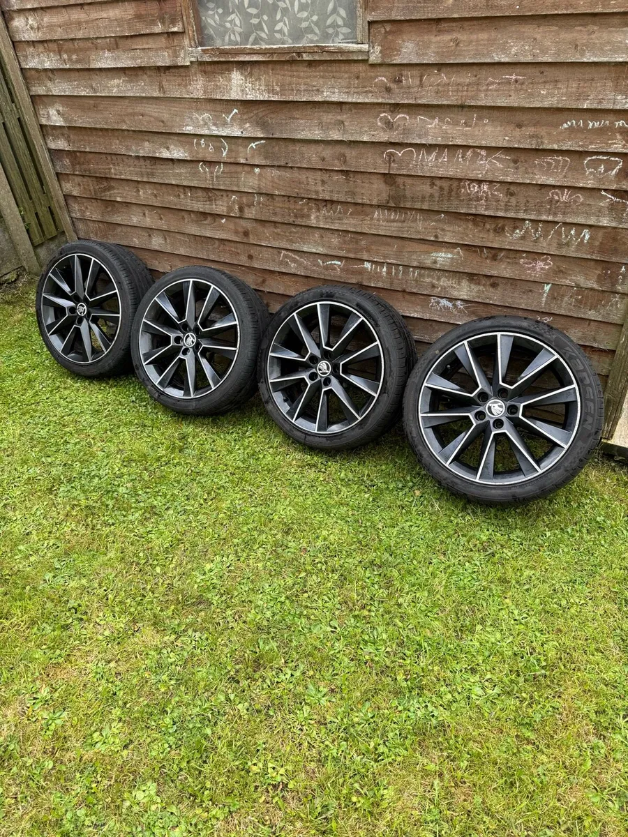 SKODA WHEEL 17” 5x100 - Image 1