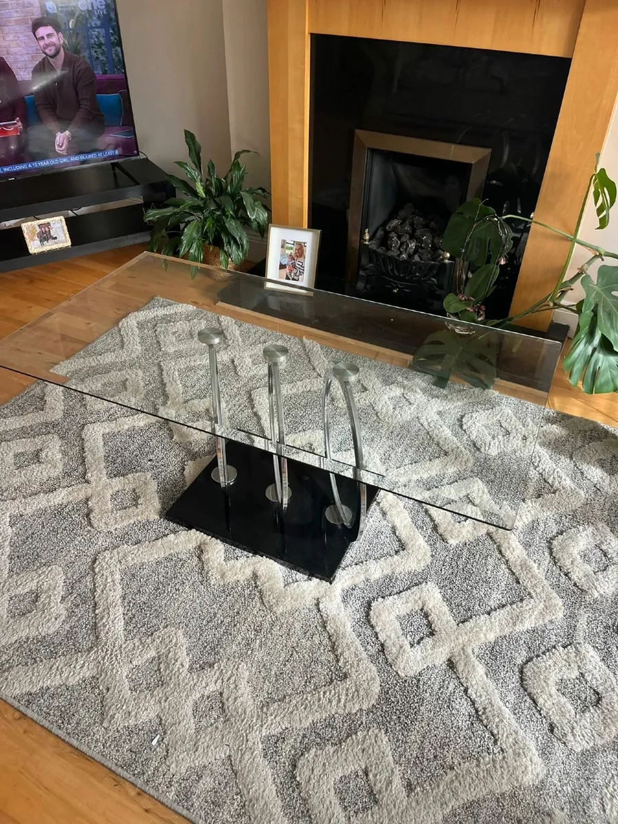 Coffee table - Image 1