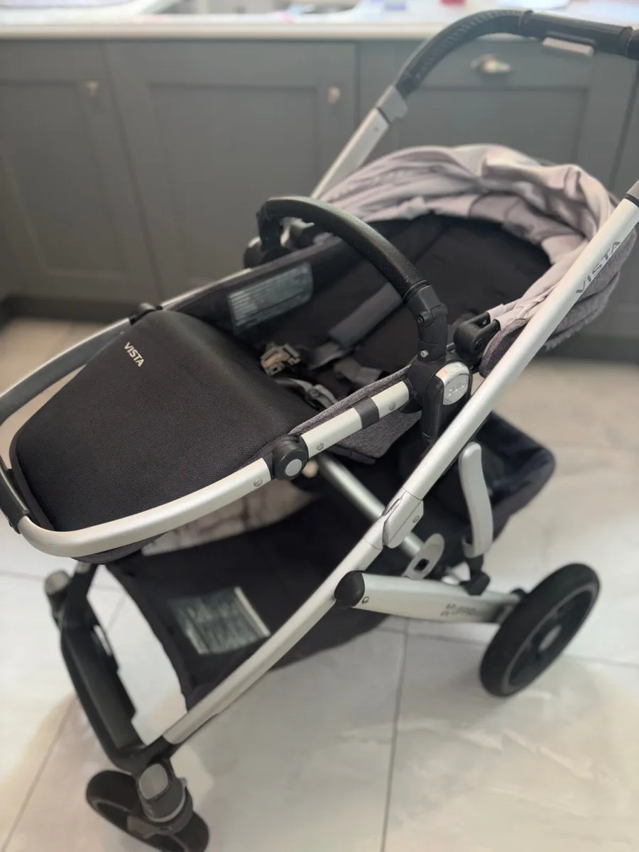 Uppababy Vista V2 - Image 2