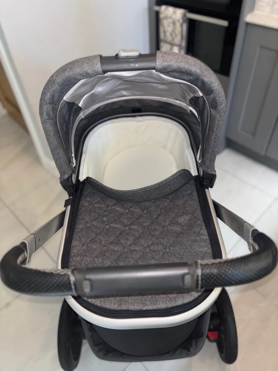 Uppababy Vista V2 - Image 4