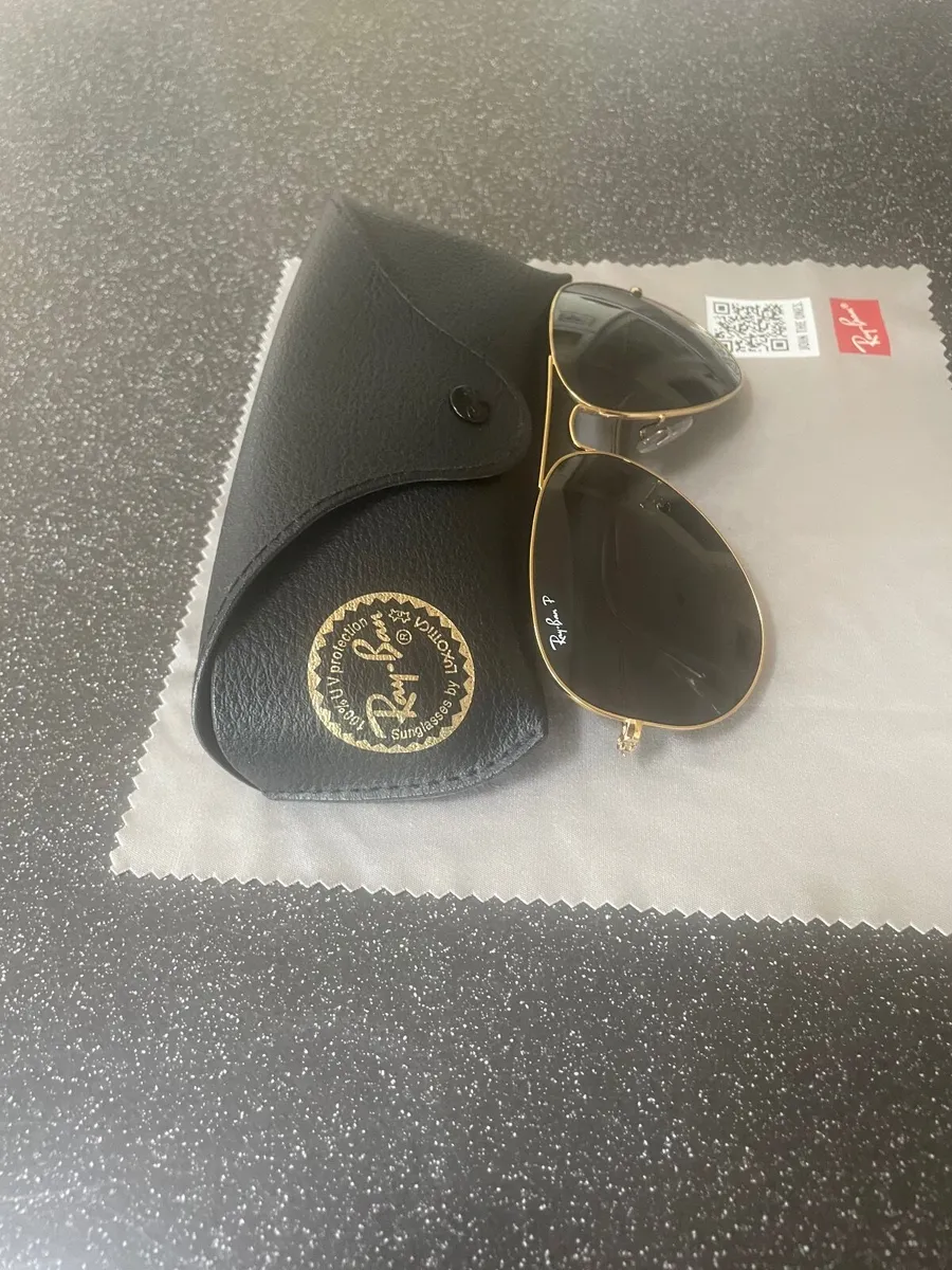 Ray Ban Aviators Sunglasses - Image 1