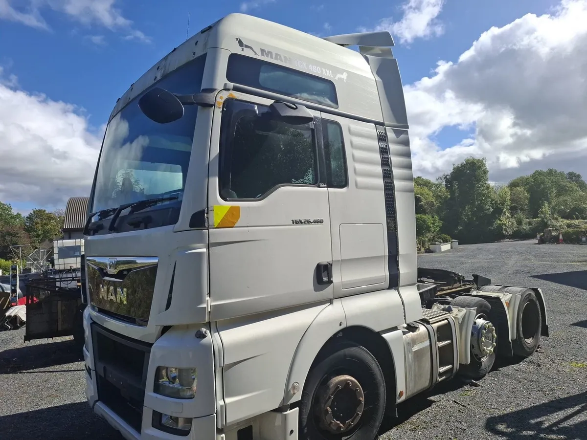 Truck and 2 Trailers - Image 3
