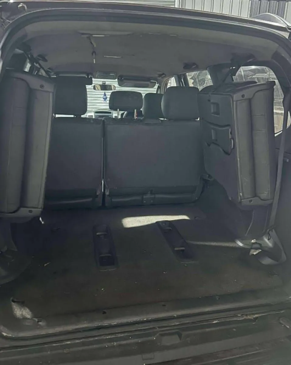Toyota Land Cruiser 2003 - Image 4