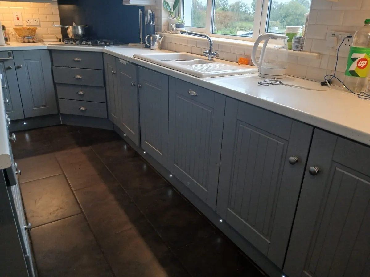 Kitchen And Utility Room with White Goods For Sale - Image 2
