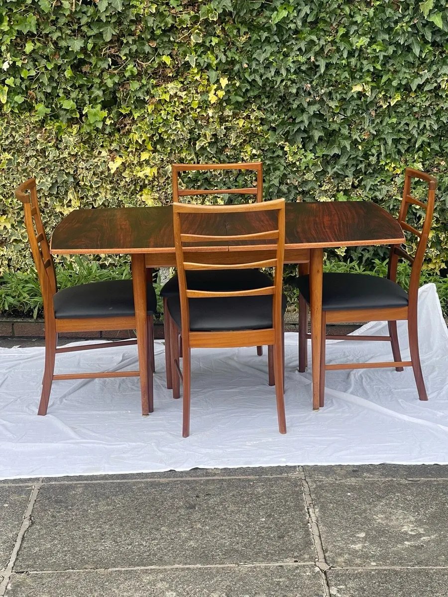 Mid century dining - Image 1