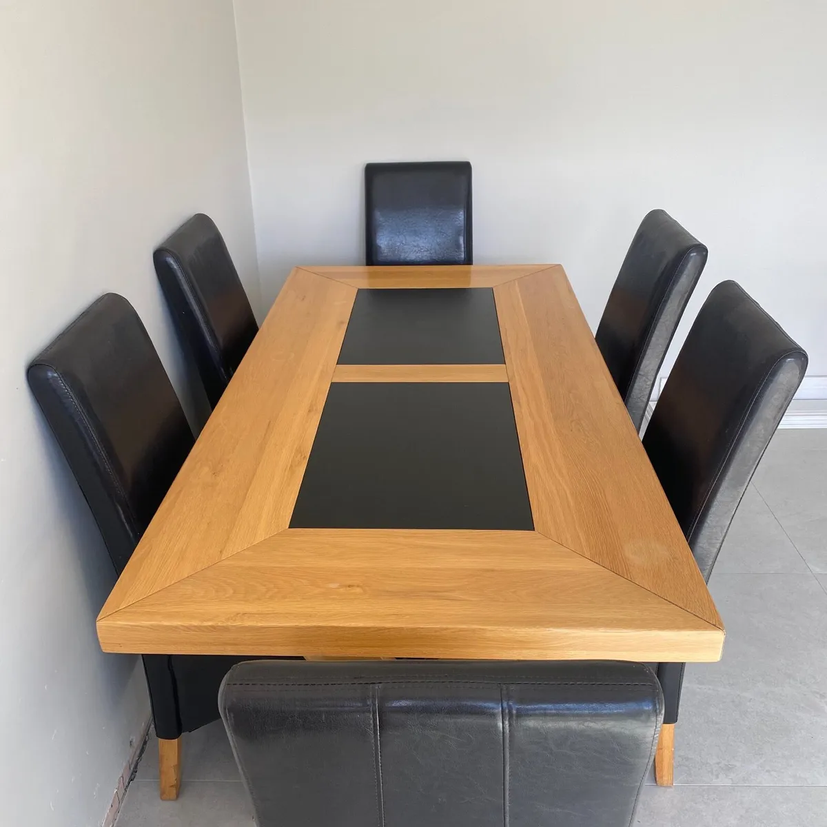 Dining Table and 6 chairs - Image 2