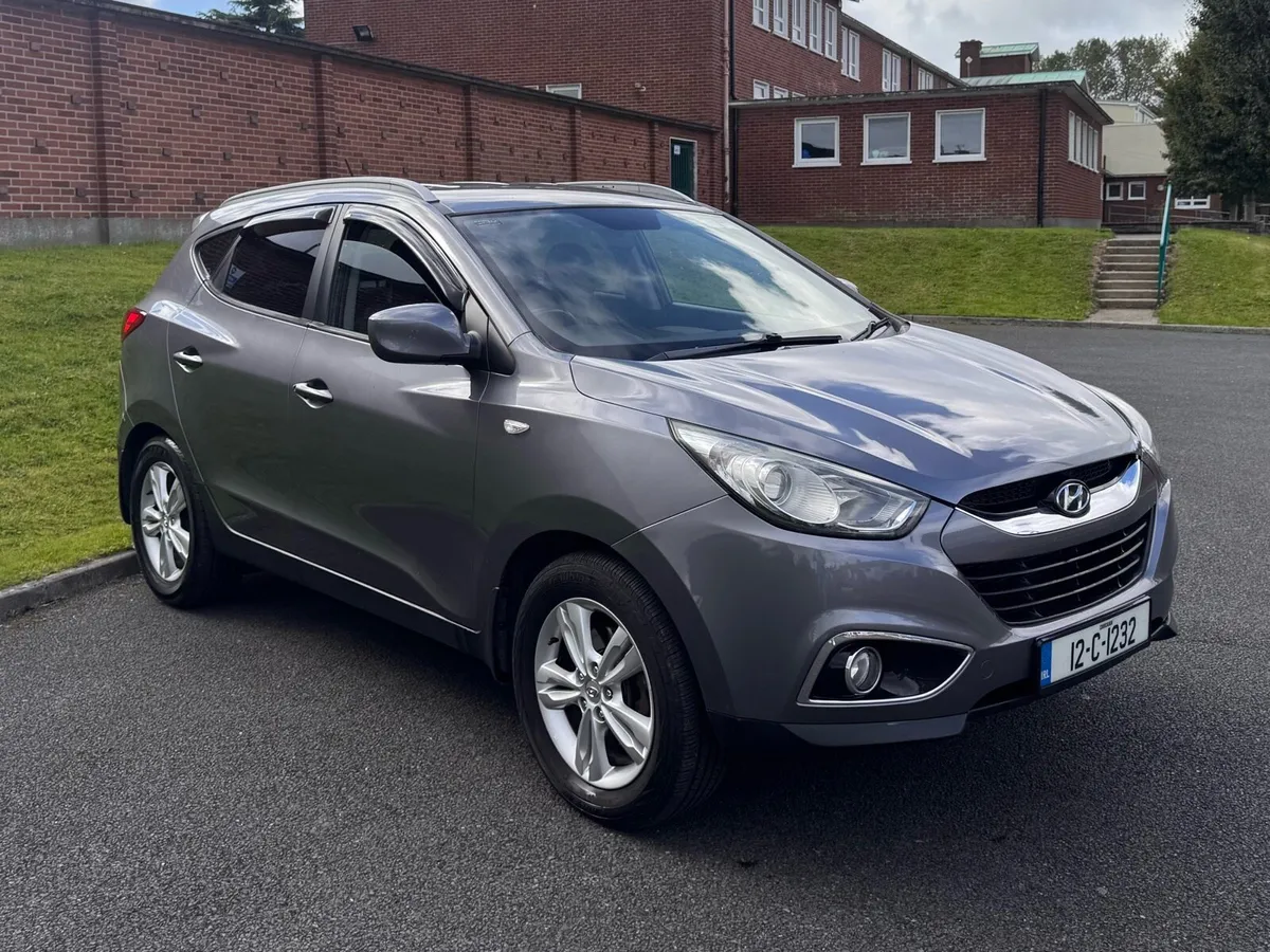 2012 Hyundai ix35 tax and test till 2026 1.7 Manua - Image 2