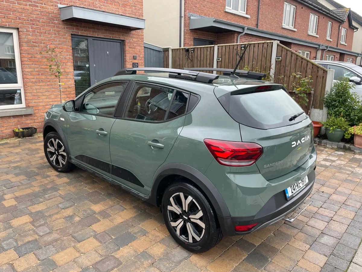 Dacia stepway (2024)asking €18k - Image 3