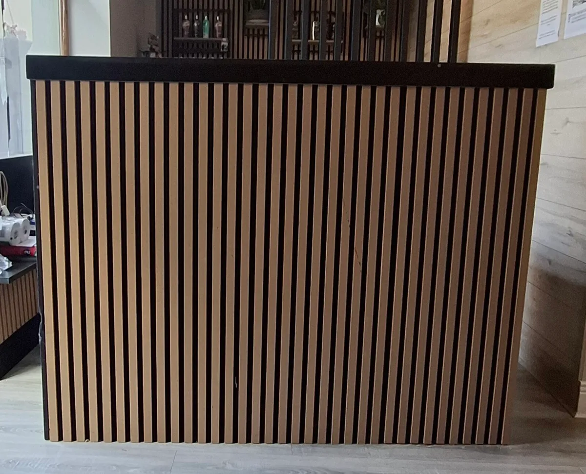 Reception desk - Image 3