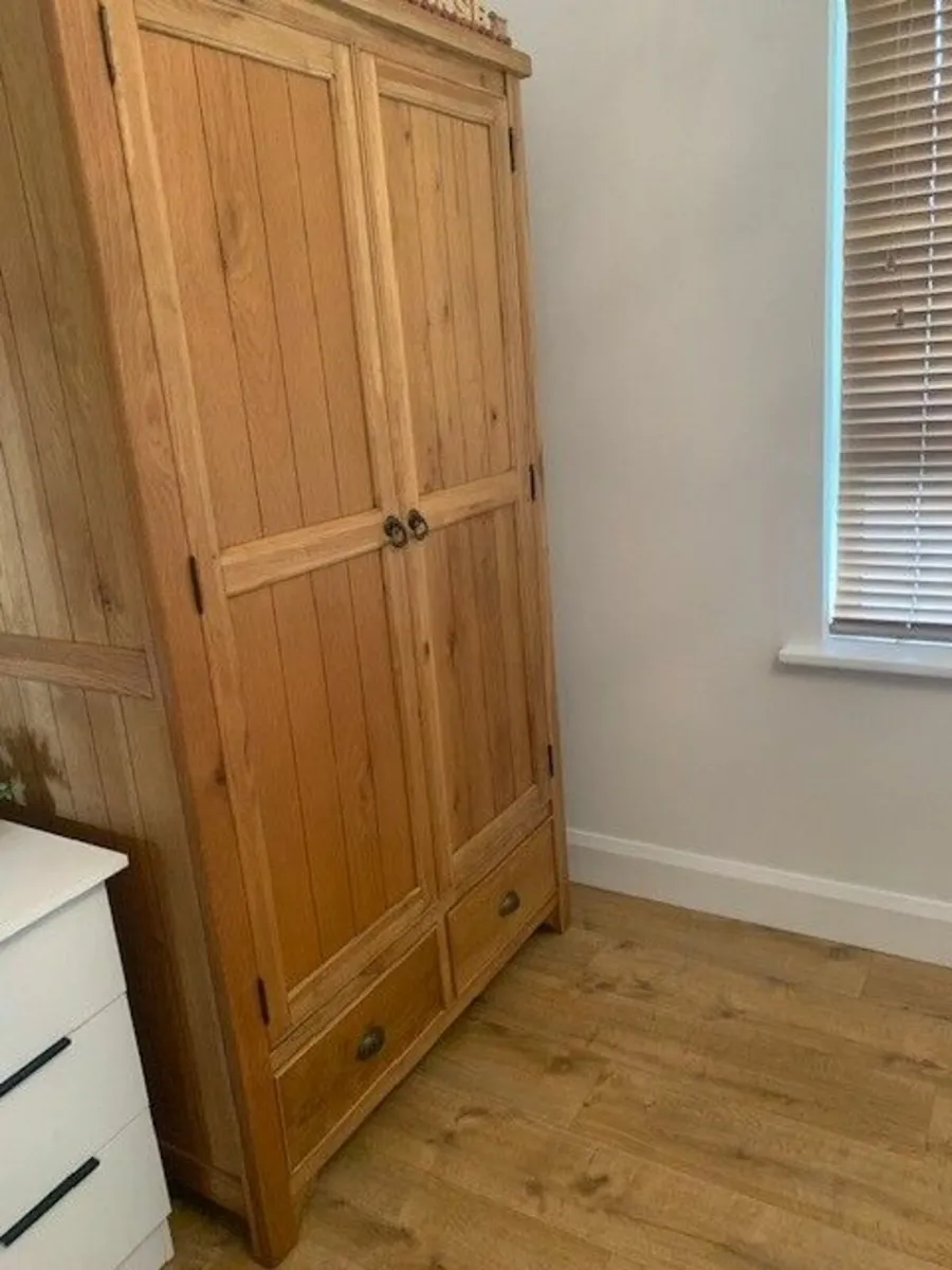 Wardrobe - Image 2
