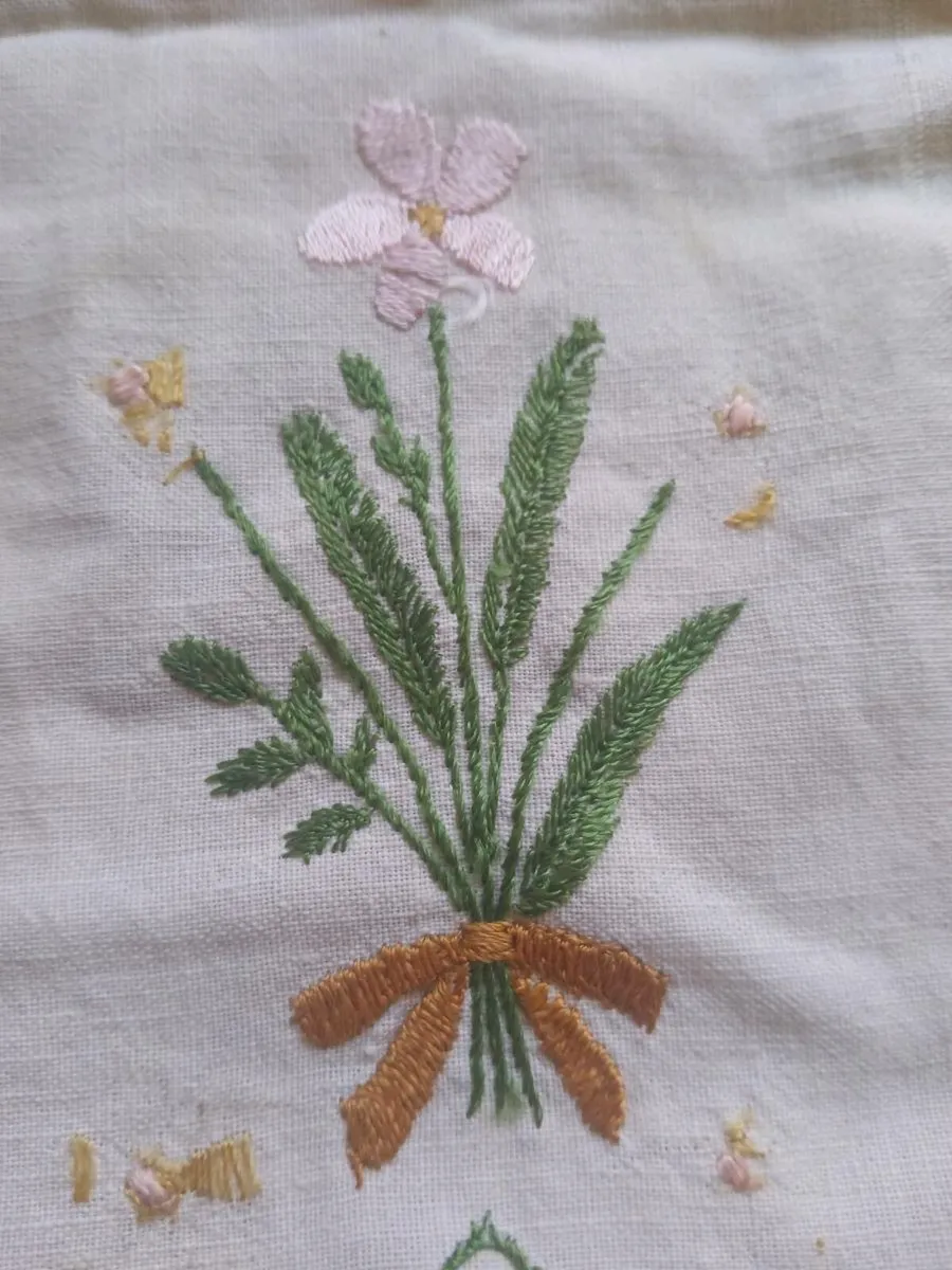 Vintage Embroidered Linen Runner - Image 2