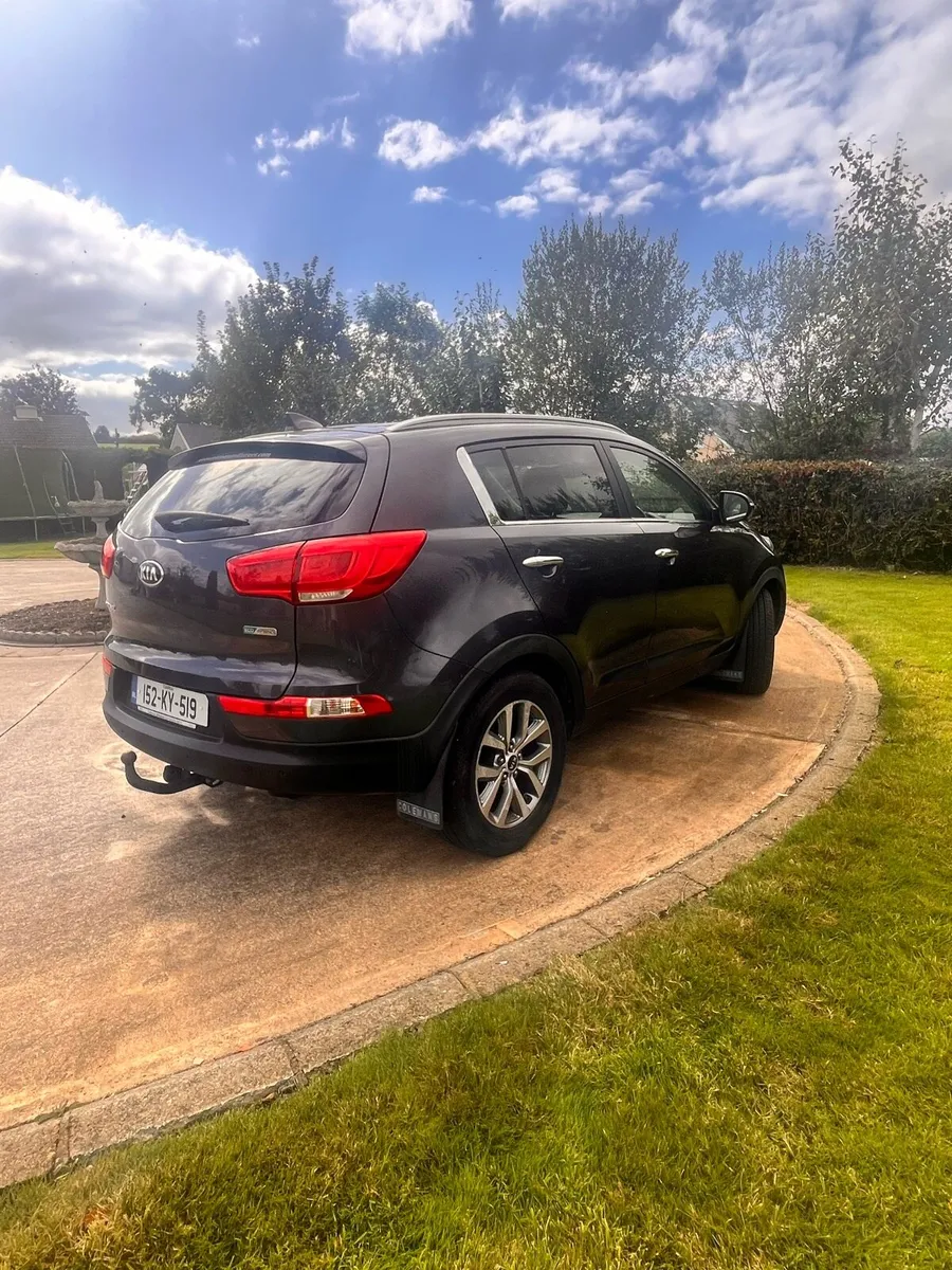 KIA SPORTAGE , 2015 - Image 2