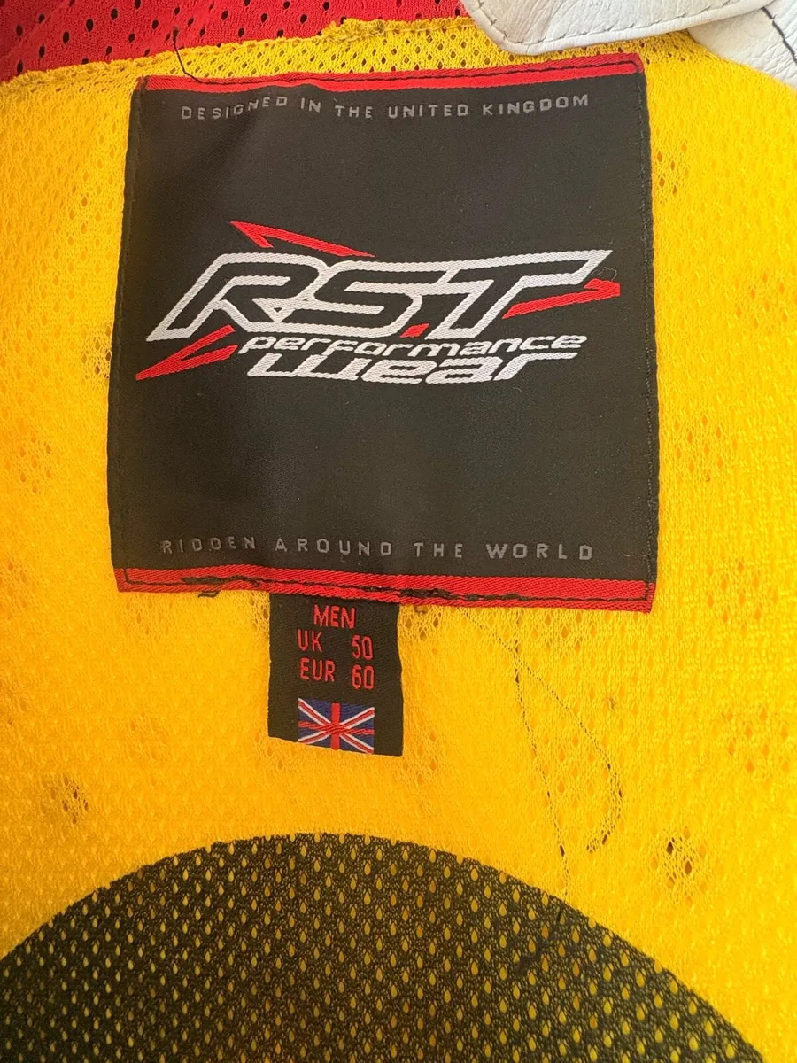 RST TracTec EVO II 1-piece Leather Suit - Like New - Image 2