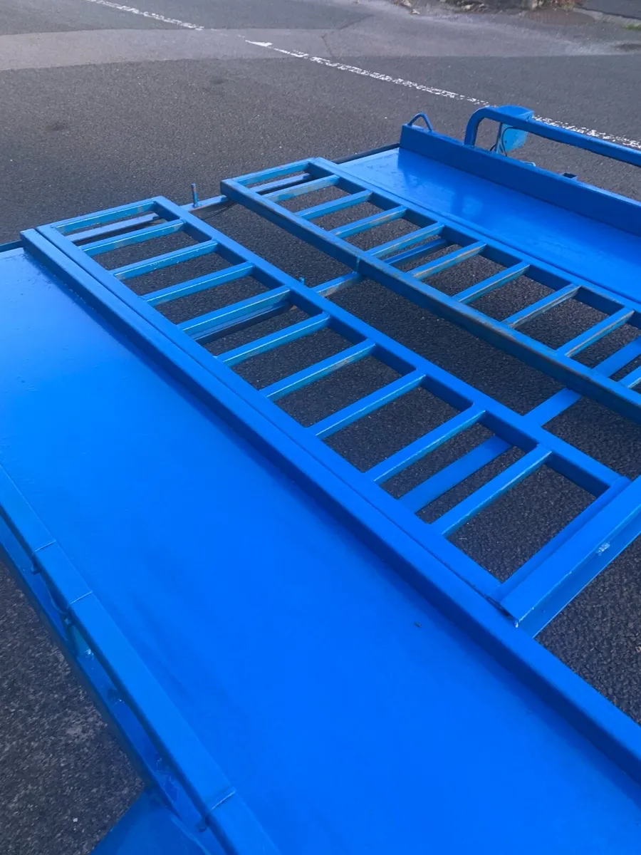 Car transporter - Image 4